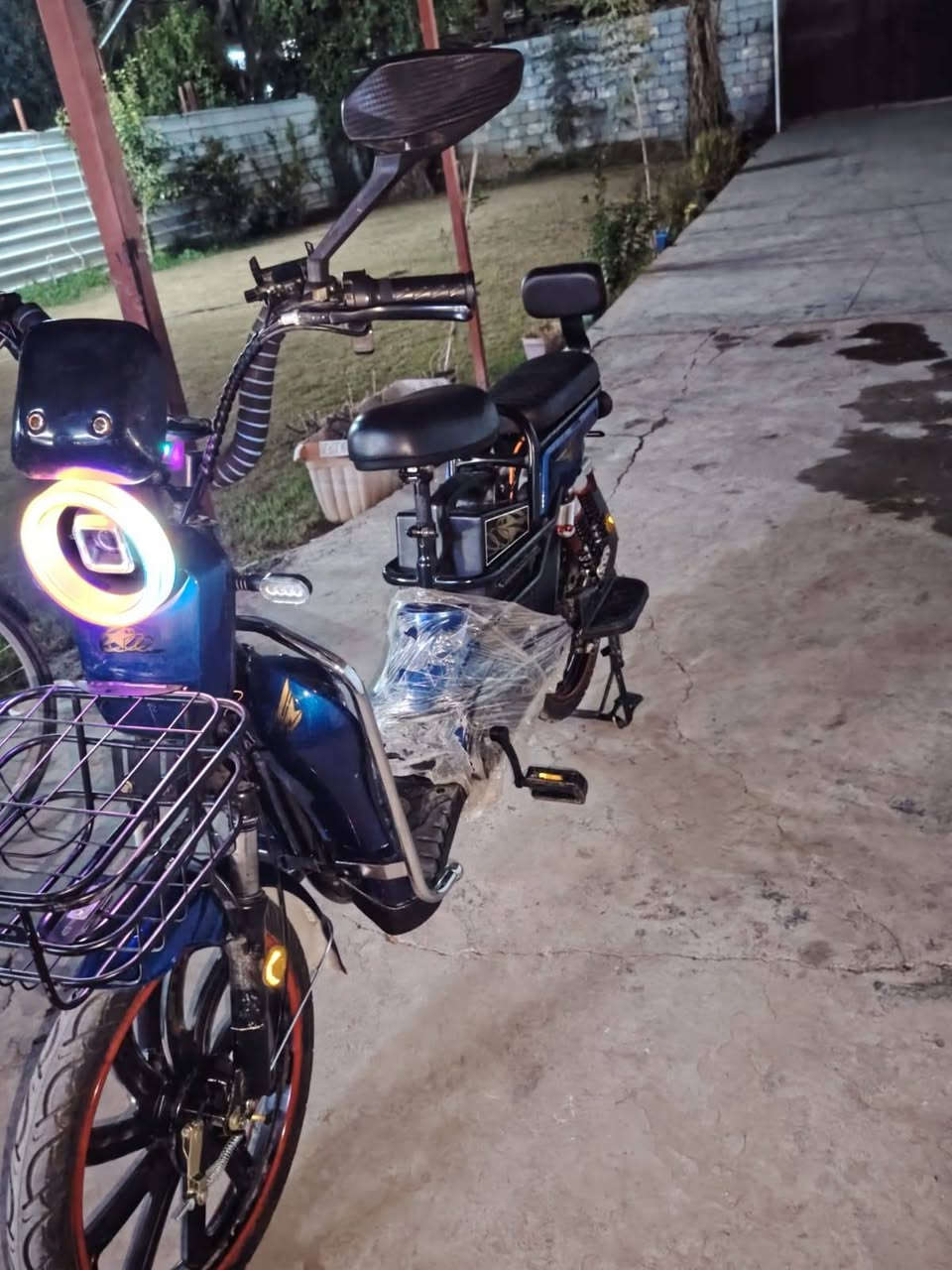 السلام عليكم
دراجه شحن ٢٠٢٦ نضيفه حيل
استخدام شهرين فقط متوازي عل بيع
سعر 350 ماكو هيج سعر مره ثانيا اكول متوازي عل بيع
*********** اتصال +واتساب
