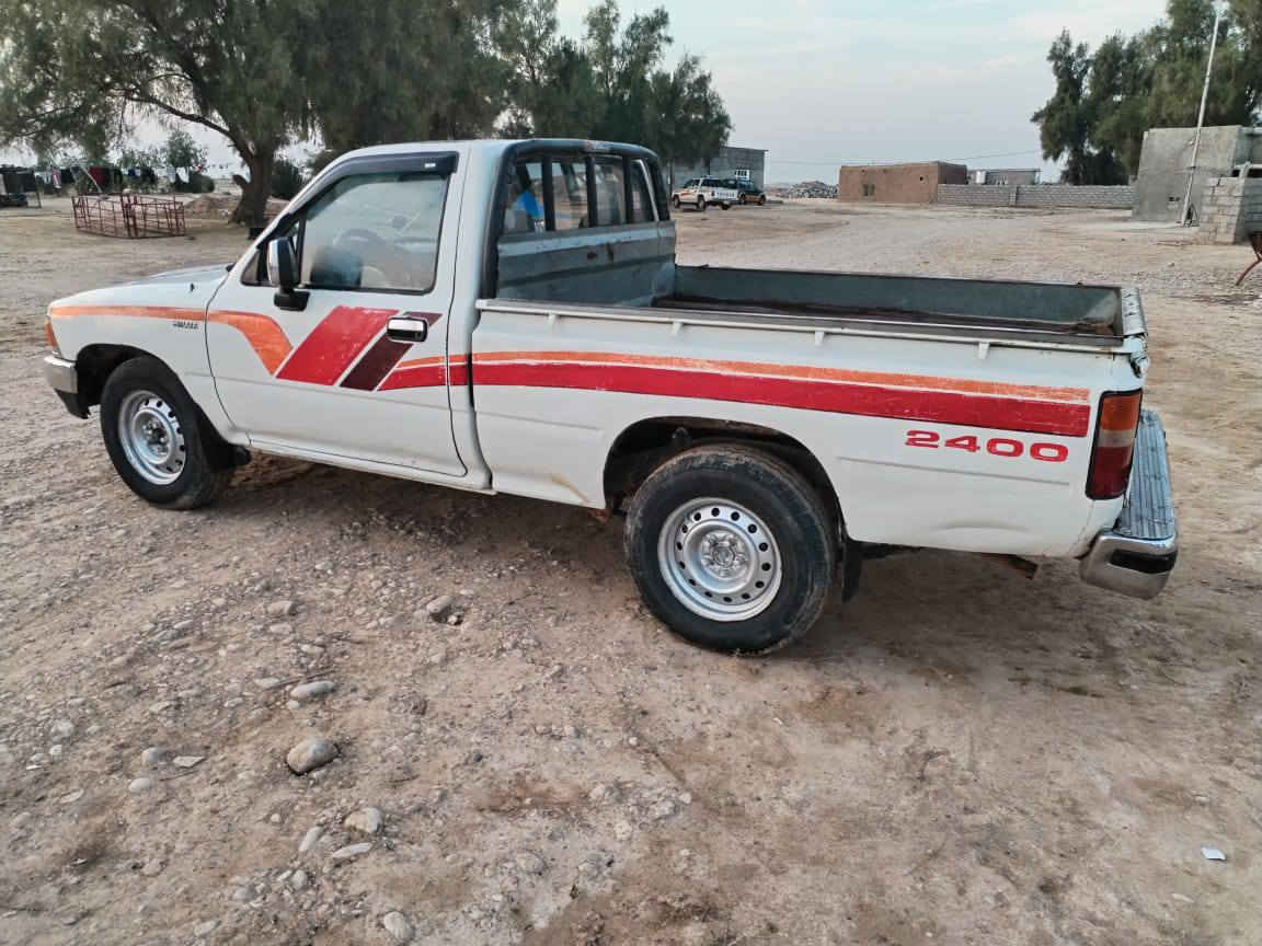 السلام وعليكم بيكم للبيع موديل 1991 بلاديه رقم صلاح الدين شرط التحويل محرك كروسيده المكان ديالى ناحيت العظيم والشراي يدلل *********** //*********** الخاص مغلق
