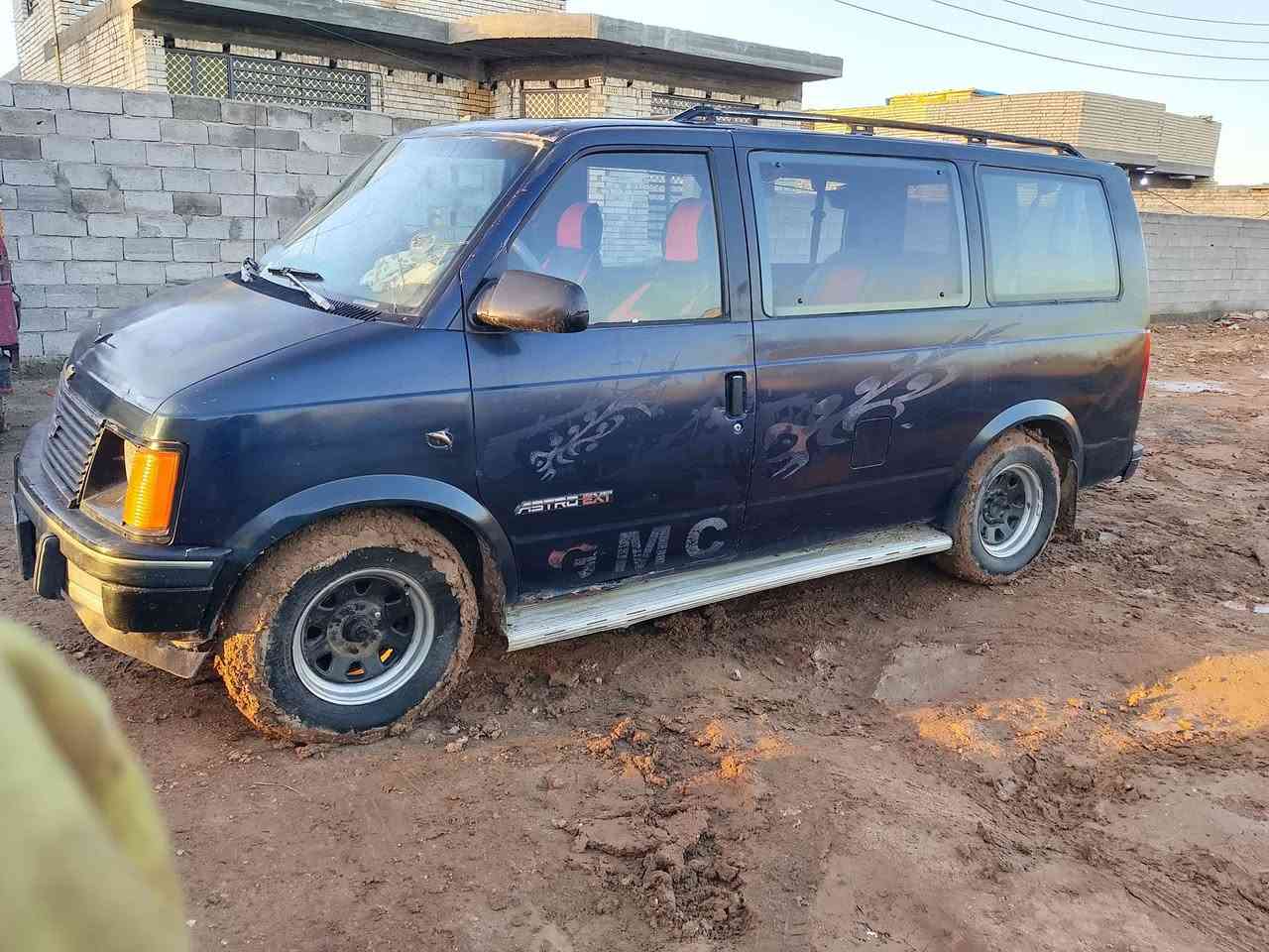 سياره للبيع سعر ثلأثون ورقه الشعب***********
