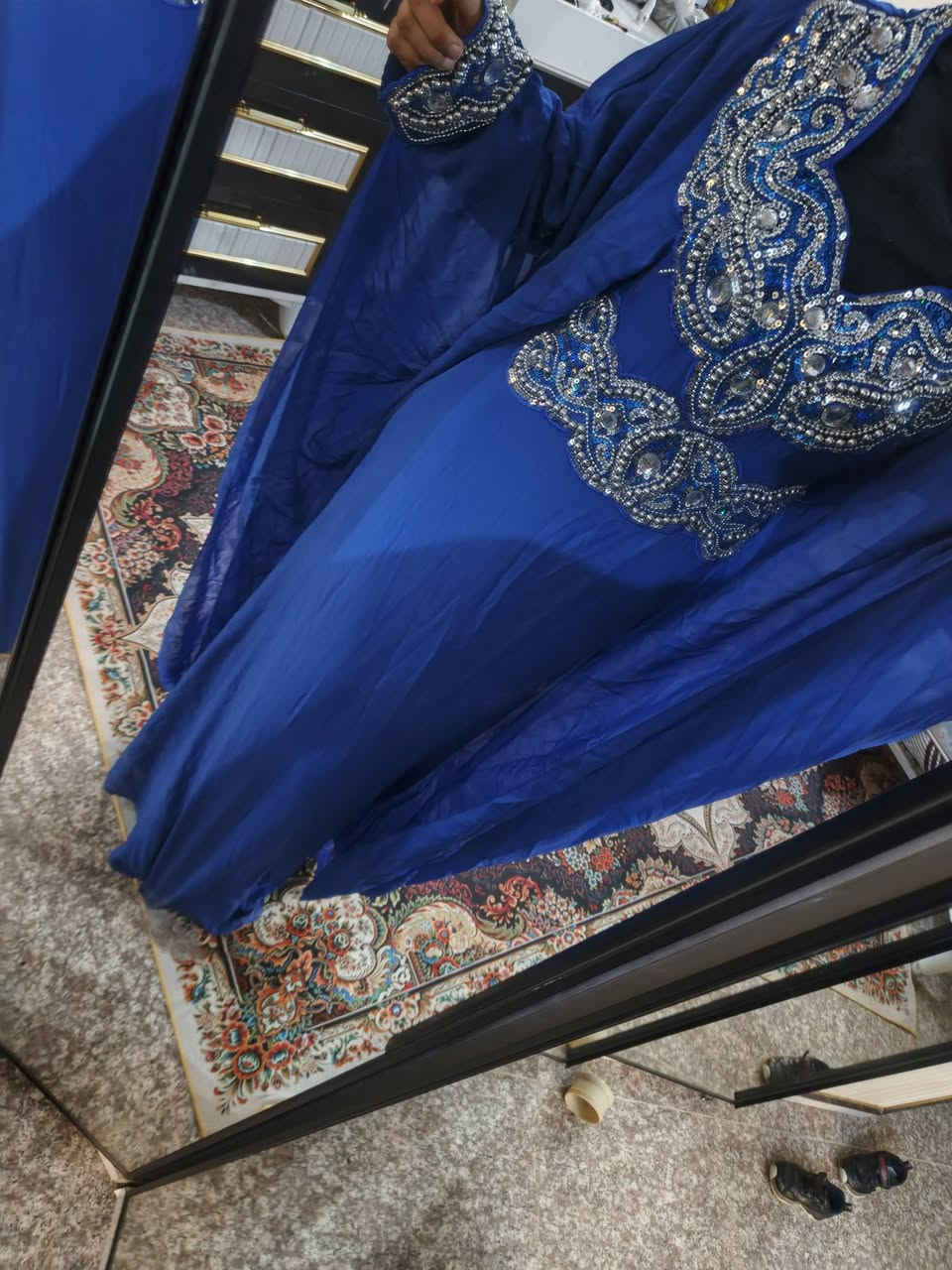 قفطان مغربي للبيع  بسعر ٢٥ الف يلبس كل الاوزان استعمال قليل جدا التطريز شغل يدوي وليس لصق مع حزام داخلي بارز للخصر


**إذا كنت صاحب هذا الإعلان وتريد حذفه لأي سبب، رجاءا أرسل رسالة إلى الدعم الفني**