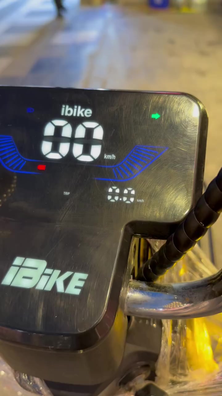 دراجة شحن خمس بطاريات السعر 375نظيفه جداً***********
