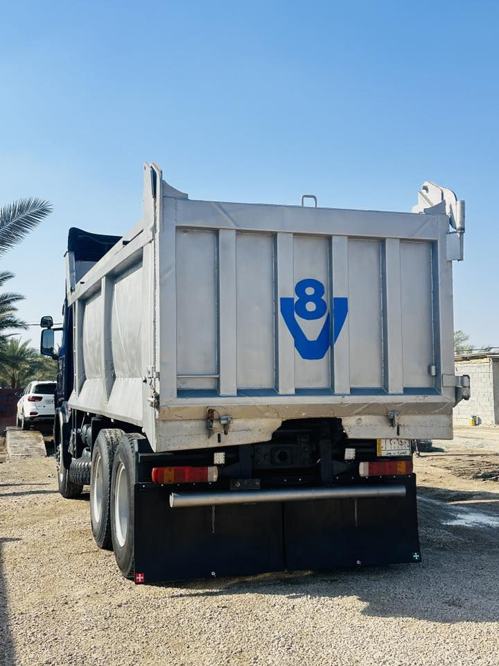 السلام عليكم 
سكانيا 164 مكينه ثمانيه انجكتر كير كهرباء مجموعه ورده كرسي عالي شاصي مكفول مبطن بلادي  كفاله عامه جاهزه للعمل
***********
***********
