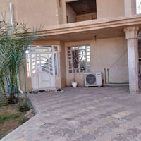 دار للبيع مساحة 300 متر مربع طابو صرف سند 25 بسعر 250 مليون فقط   طابق...