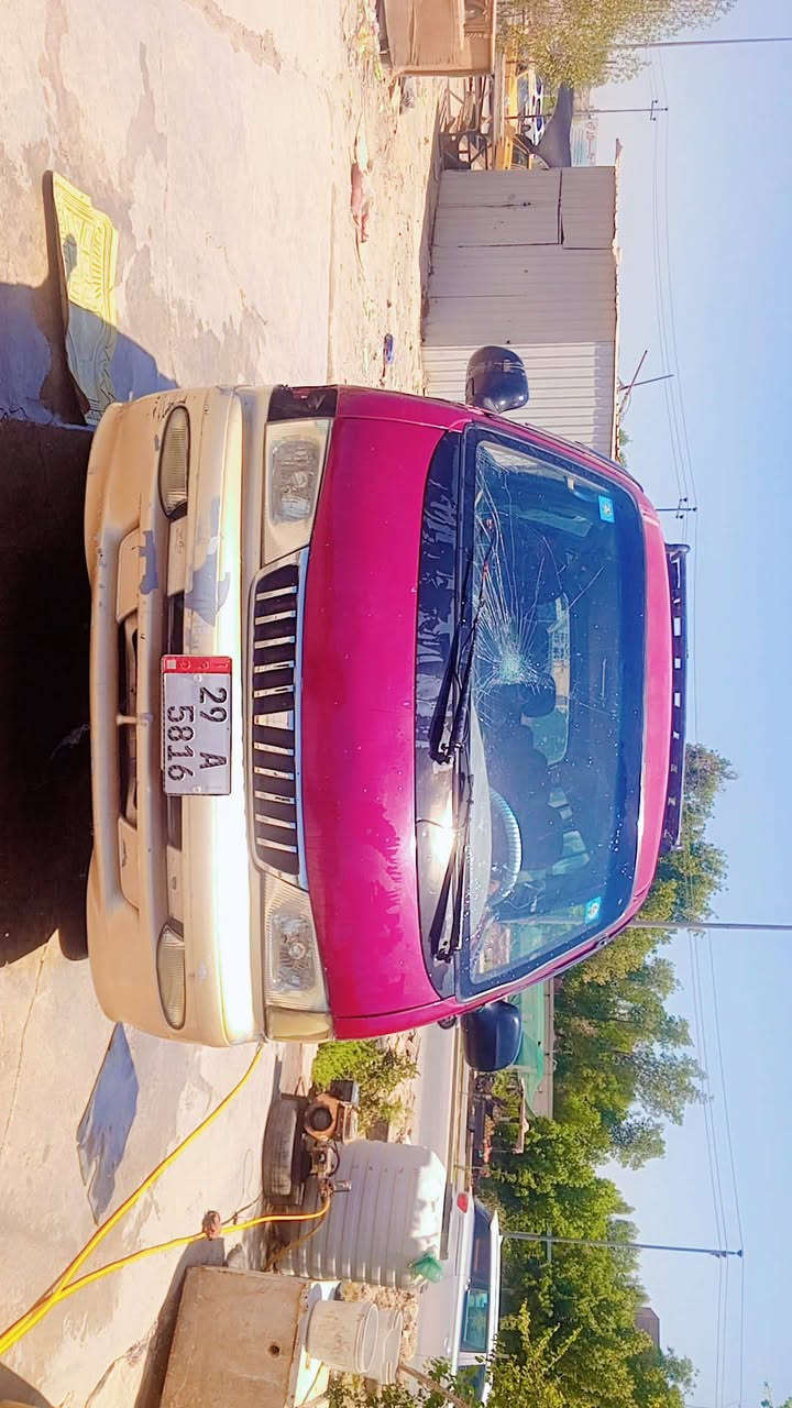 سلام عليكم بريجو موديل  96 رقم نكليزي سياره جاهز مجهزه المكان النجف  ***********
