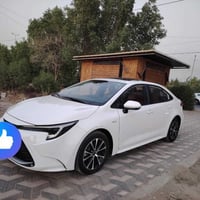 فوووول موصفات للاخير.. فتحه .بصمه. محرك 1800.تبريد قطعتين. البجم لد. ش...