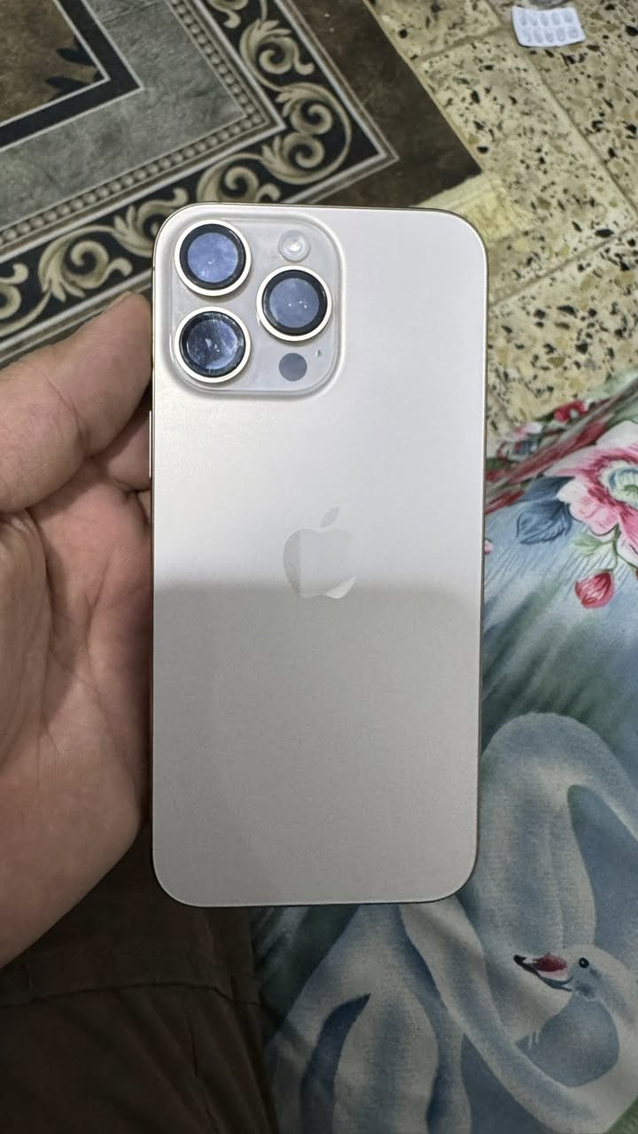 السلام عليكم ايفون 16 برو ماكس الذاكرة 256  بطارية 100 عدد الدورات 48 جديد استخدام قليل جداً السعر 155000 مليون وخمسمية وخمسين 
راسلني خاص او الاتصال ***********
