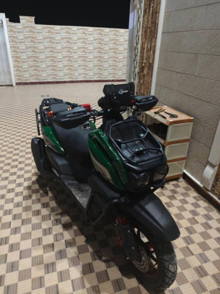 دراجه اباحي جبلي موديل 2024 نظيفه كلش محرك بعده بجيس مواصفاته عداد الكتروني حساس بالتشغيل كهربائيات شغاله كلهه منفذ شحن يو اس لايت زنون ثلجي بصمه تشغيل عن بعد السعر ب800 وبيه مجال المكان قضاء عفك موجود خاص او الإتصال ***********
