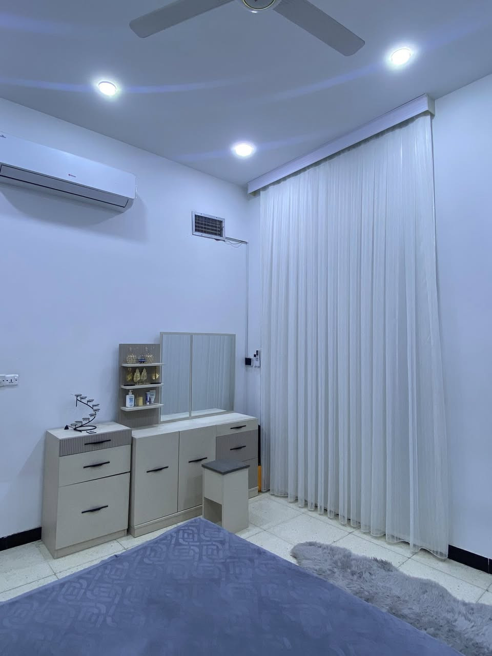 غرفه تركيي لل للبيع نضافه95٪؜  جديده مصار فتره من اخذتها  اريدها بل مليون ونص  مكاني الدوره


**إذا كنت صاحب هذا الإعلان وتريد حذفه لأي سبب، رجاءا أرسل رسالة إلى الدعم الفني**