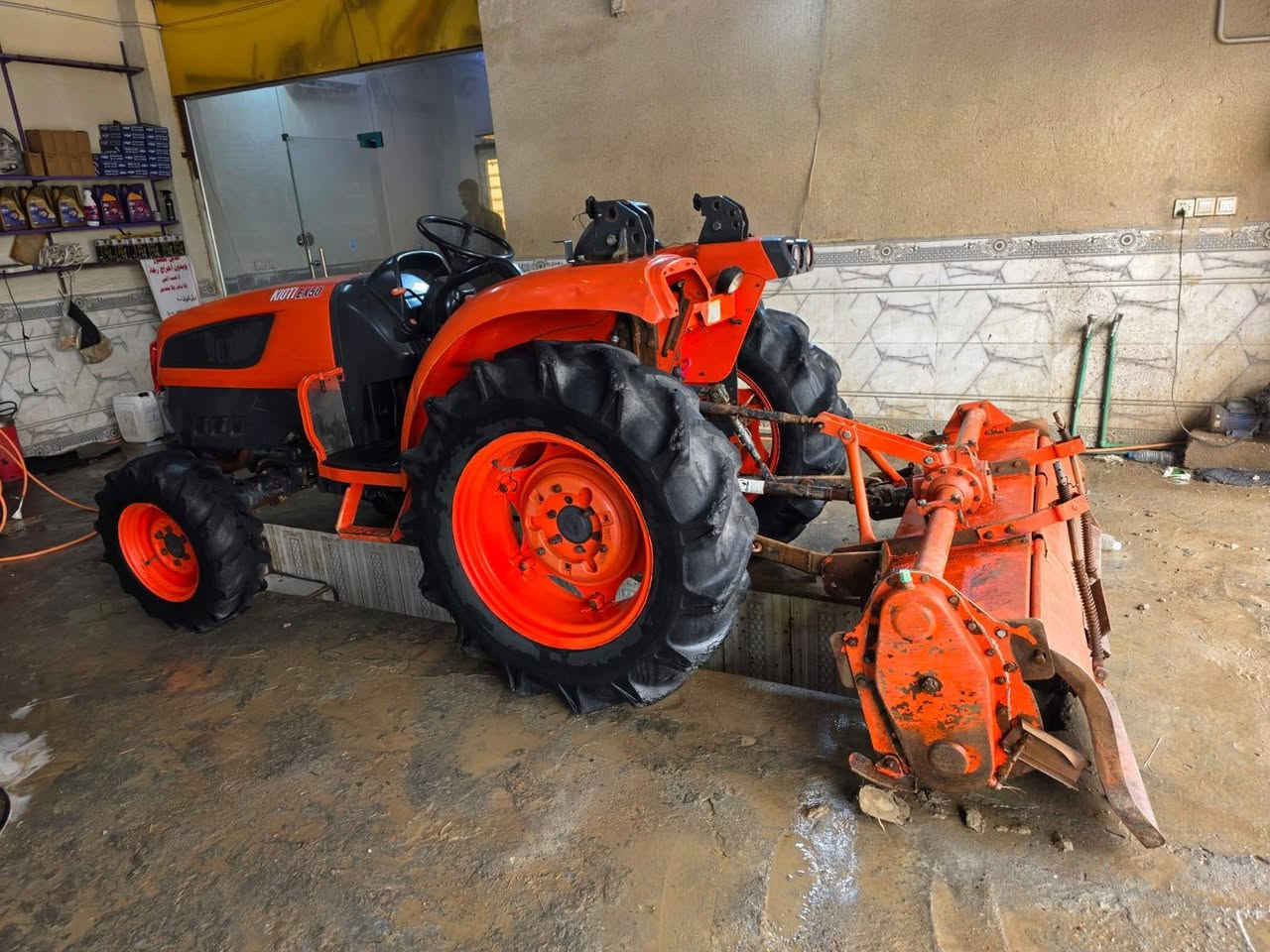 سلام عليكم كاروبه كيوتي للبيع العنوان ناصريه للاستفسار الاتصال على الرقم ***********
