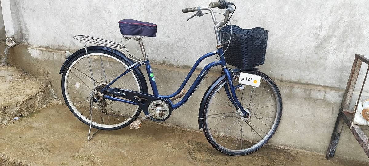 بايسكل للبيع حجم 26
مكان موصل الايمن العبور
سعر 90


**إذا كنت صاحب هذا الإعلان وتريد حذفه لأي سبب، رجاءا أرسل رسالة إلى الدعم الفني**