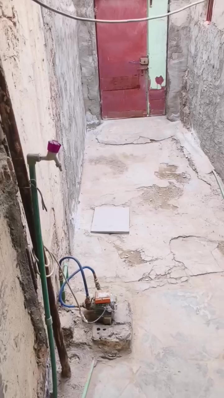 بيت الايجار طابق ثاني 
غرفة وصالة ومطبخ + صحيات+ سطح + درج وسطح ثاني + ماطور+ تانكي ماء خلف مدرسة ال يعقوب ايجارة ٢٠٠ وبي مجال مقدمة ثلاث اشهر مراجعه نفس الصفحه


**إذا كنت صاحب هذا الإعلان وتريد حذفه لأي سبب، رجاءا أرسل رسالة إلى الدعم الفني**