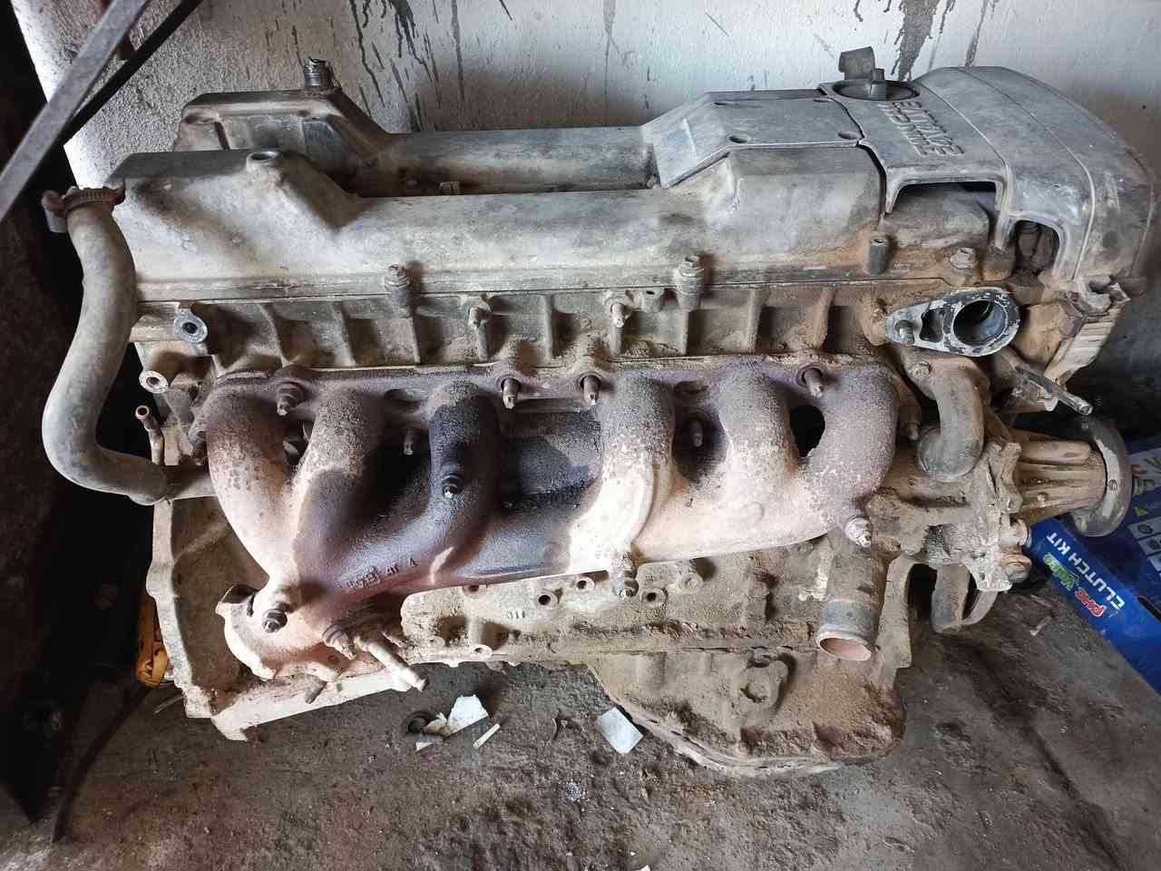 مكينه بطه ثنين ونص  بيه صوت بيرن بكن***********
