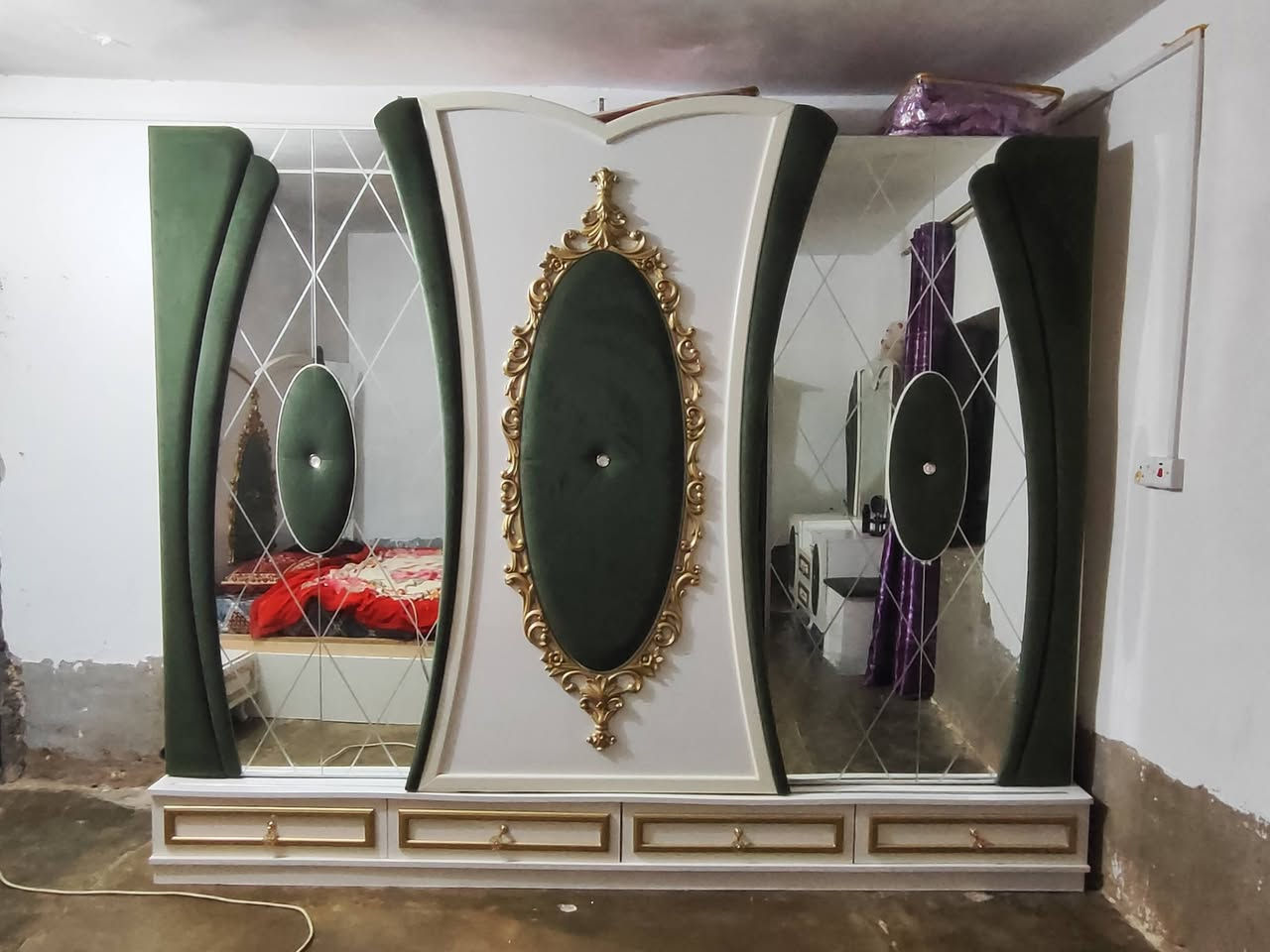 غرفة تركيه كامله للبيع  سعر المطلوب مليون وميه المكان حديثة حي اليرموك


**إذا كنت صاحب هذا الإعلان وتريد حذفه لأي سبب، رجاءا أرسل رسالة إلى الدعم الفني**