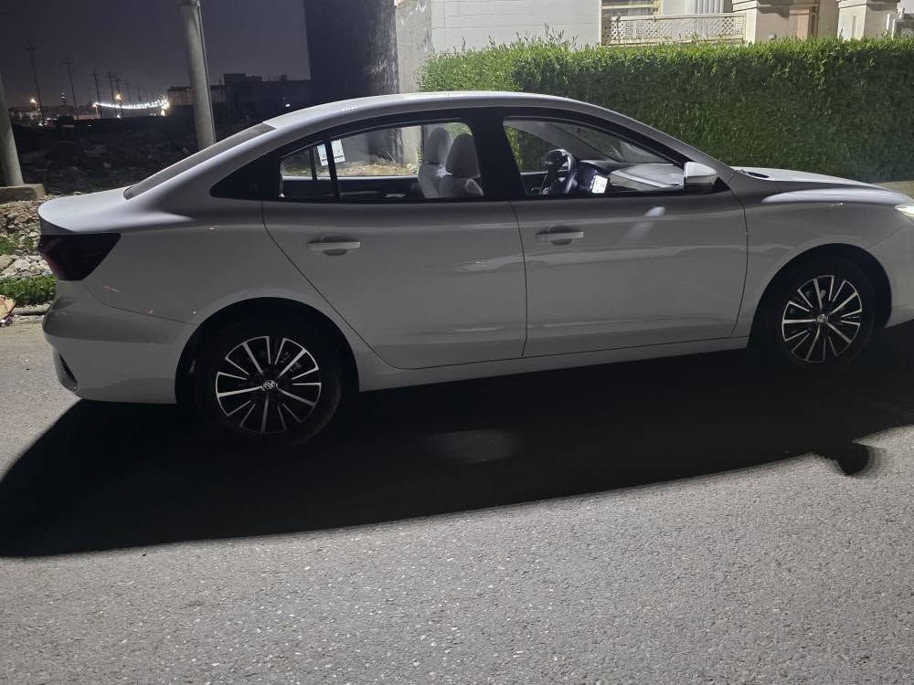 ئيمجي 5٢٠٢٥ شكل نوى كؤفورت بصمه شاشه زمان شركه ٦سال ١٠٠٠هه زاررؤيشتيه هيجى نيه واتس ***********  *********** هه ولير اربيل أربيل, العراق
