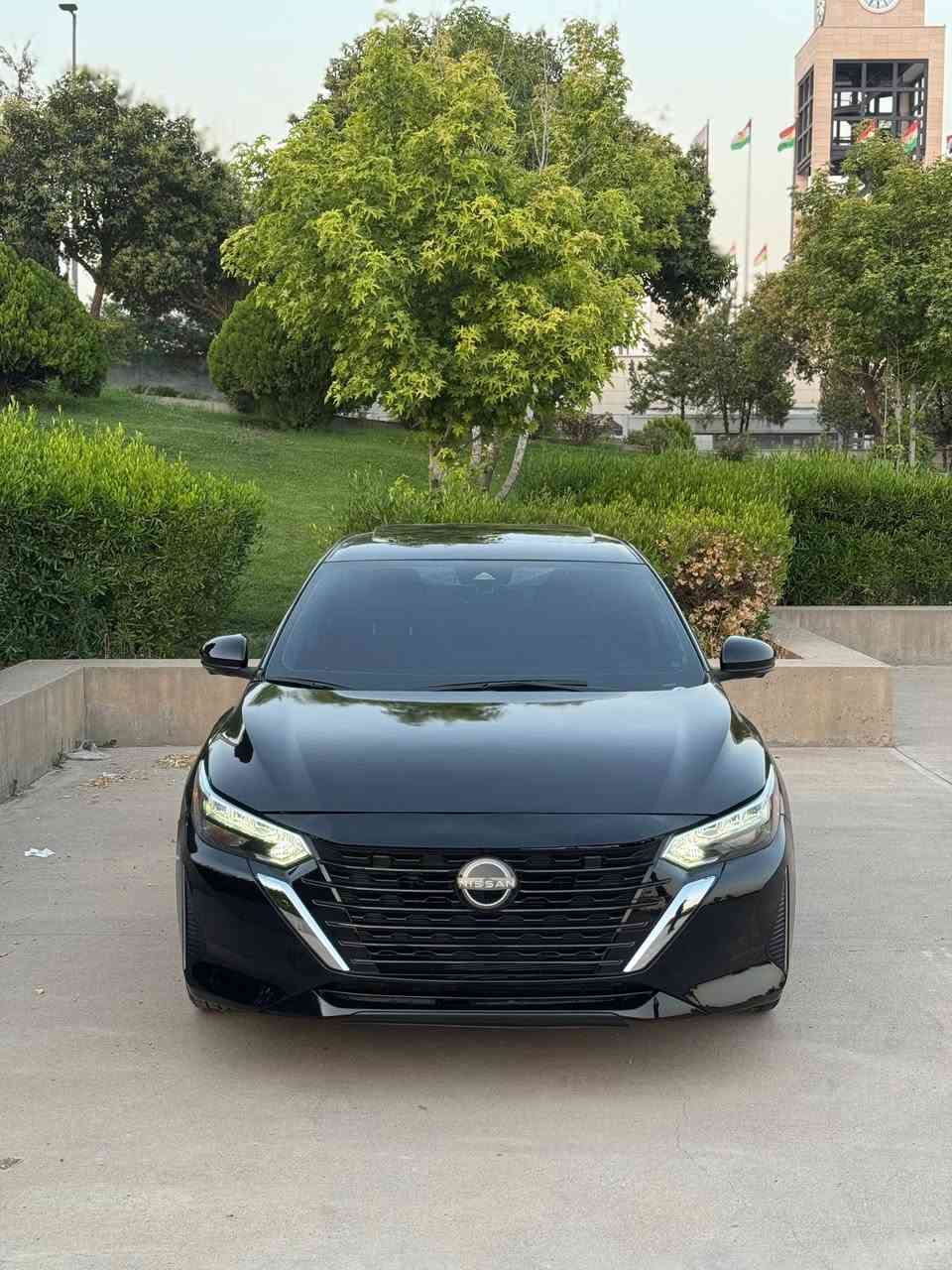 ﷽
 
 سعر 138 وەرەقە ✅
NISSAN SENTRA 2024 SR PLUS 
نیسان سينترا ٢٠٢٤ فول مواسەفات SR
 شکڵ گۆراو تاقانەی عێراق 
تەنها 42 Miles رۆشتوە
سڵایت شاشە گەورە
‎سەماعە BOOS+ ١٢ ئێرباگ 
‎سوکان فۆلیوم + شاشە گەورە و لەمس GPS+ 
‎بەسمە + دەسک بەسمە + سنوق بەسمە + شەخاڵ
‎لایت لید 
‎ڕادار پێش + دواوە + لاتەنیشتەکان+ خەتی جادە  +
 تەحدید سورعە +  دوگمە کارەبای +ئۆتۆ HOLD + پێشەوە دوکامێرای هەیە + هەردوو ئاوێنەکان یشارەت و کامێران + دواوەش کامێرایە 
تەبرید لەمس + شاشە گەورە + شەحن وایەر لێس + 
‎کوشن هیتەر+ سوکان هیتەر 

ڕەقەم کاتیە و 3 مانگی لەگەلە 
تیبینی : سیارەکە تەنها  بونيتى سبوغه بى ناو بەشەرت قەترە ژورەوەی نیە  ئیباگ سیستەمە  پشت و پیش کەپس  
‎ژمارە تەلەفۆن 
*********** whatsApp
