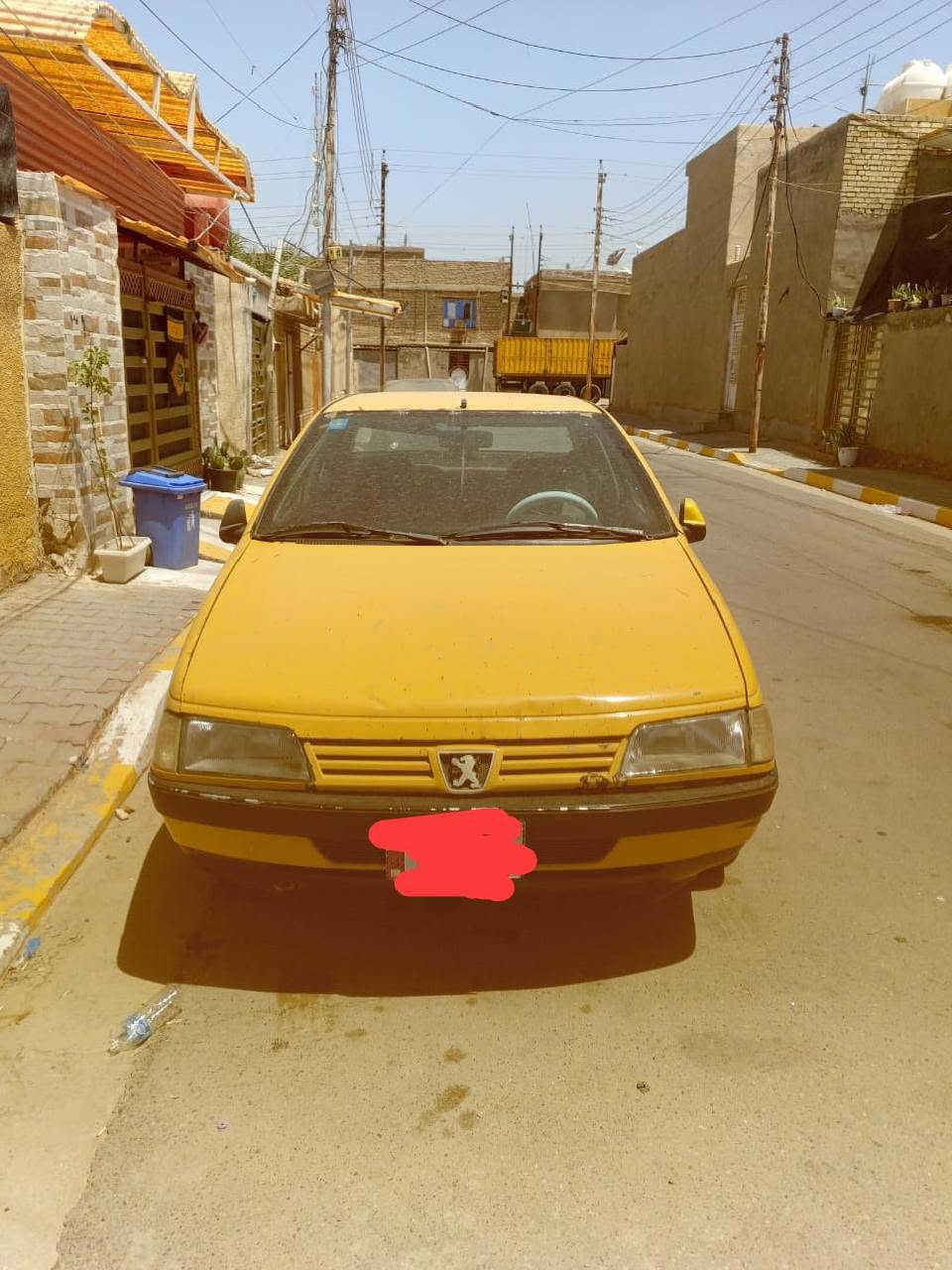 سلام عليكم 

بيجو جي LX موديل 12 سعر 27 بيه مجال حك جيه 
مصفره هيه وغرامات سياره صارله شهر من حولته رقم انكليزي سياره بيه  بوربرن بي صوت مال اليمن بوربرن مال كلير يرادله تبديل مكاني الحسينيه الراشديه 
رقم ***********

اراوس بسايبا نظيفه موديل 12 او 13
