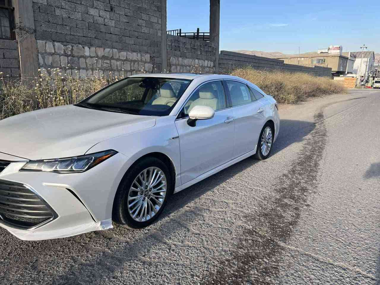 تویۆتا اڤلۆن 2019 xle خلیجی
98000   km ڕۆیشتن
قەپات مواصفات 💯
گێڕومەکینە بەشەرتە ➯
نیوو دەحامی وکەمێک سارد لەدەوری سڵاید هەیە 
نمونە لەجوانی وخاوێنی💯
ڕەقەم وسنوی وتایە نوێ بەناو خۆمانە ➯
***********
***********
شوێن ڕانیە
تکایە بۆ زانیاری زیاتر تێل بۆ خاوەنی بکەن↗ رانية, السليمانية
