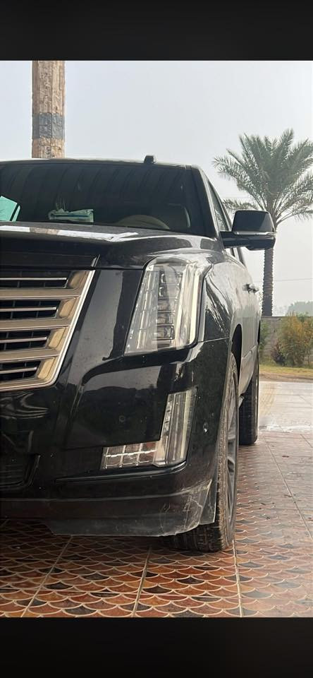 السلام عليكم كاديلاك اسكاليد بلاتنيوم 2020
المواصفات
Platinum VIP
الحالة
المستخدم
أجزاء المتضررة
كلين تايتل
الوقود
بنزين
بلد الاستيراد
خليجيه
اللوحة
بغداد، خصوصي
المحرك
6.2
الأسطوانات
8 سلندر
ناقل الحركة
اوتوماتيكيه
عدد المقاعد
7
مادة المقاعد
جلد
اللون
أسود

الكاميرا الخلفية
سقف بانورامي
صندوق كهربائي 
التحكم على المنحدرات
كاميرا 360
مستشعر وقوف
تدفئة المقاعد
تبريد المقاعد
بصمة
مثبت السرعة
حساس المطر
شاشة
مراقبة النقطة العمياء
التعرف على إشارات المرور
نظام المفتاح الذكي
التحكم التلقائي في درجة الحرارة
نظام بدء التشغيل
نظام فرملة الطوارئ
مقاعد كهربائية
6 وسادة هوائية
8 وسادة هوائية
المصابيح الأمامية ليد
مانع الانزلاق
عرض المعلومات على الزجاج الامامي
تدفئة مقود القيادة
لوحة قيادة رقمية
إنارة محيطية
أبل كاربلاي
مقاعد تدليك
التشغيل عن بعد
4x4
مقاعد الصف الثالث
12 وسائد هوائية
رادار
مكانها بابل حصوة
الرقم ***********
