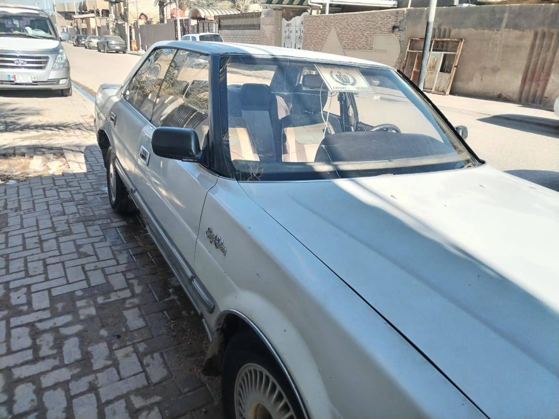 سياره هار توب نضيفه  محرك بطه الفين ونص 
السعر ٣٥ حداديه جديده  تبريد شغال
رقم بابل رقم صاحب السياره ***********
