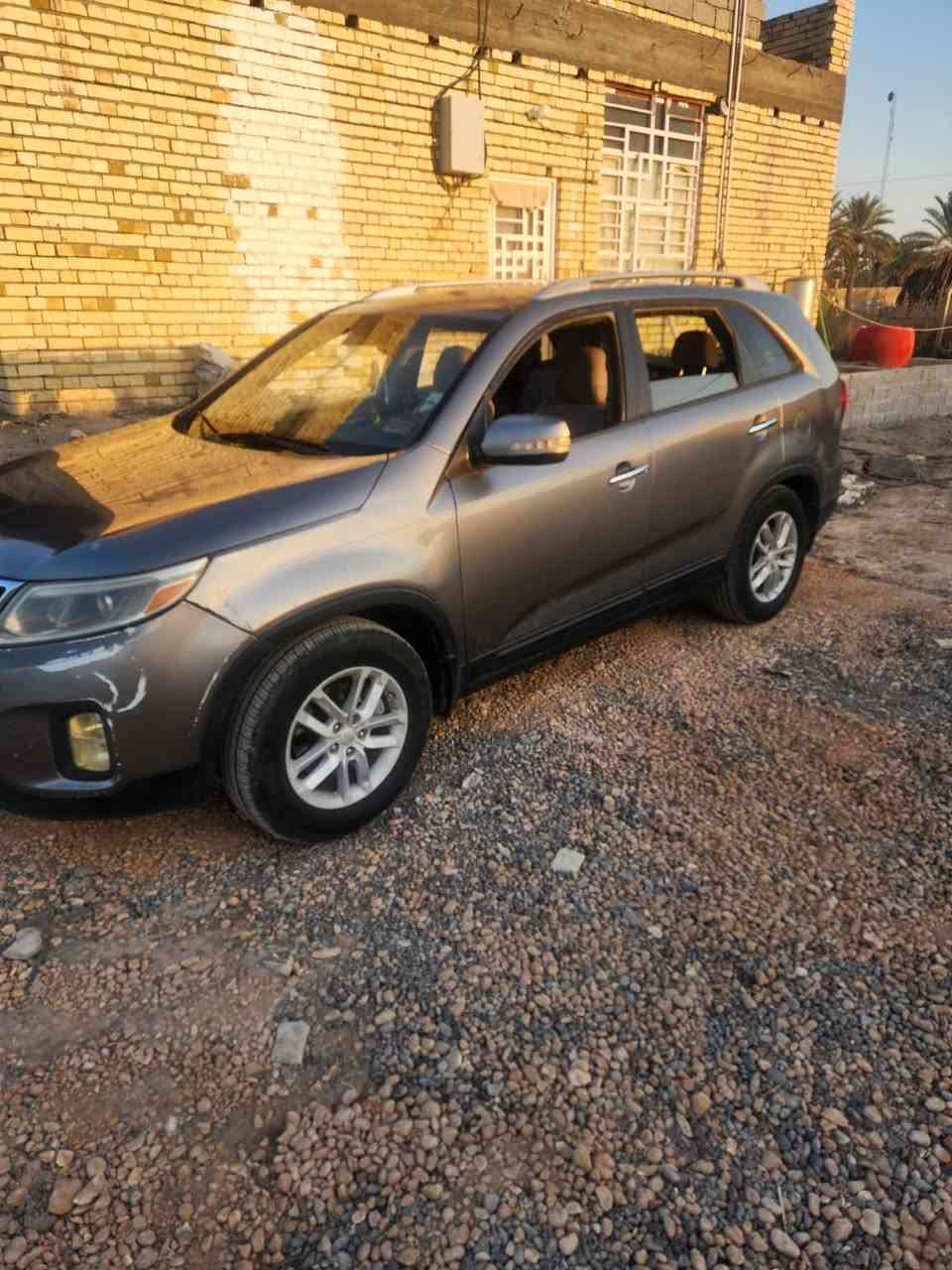 سورنتو 2015 وراد أمريكي محرك GDI2400حادثه بس دعاميه بامريكه ويم باب السايق انفجر باتري مال سياره وطفر على الباب تيزاب السياره مكفوله من الصبغ وكير ومكينه مكفول  
الرقم للاستفسار :
***********
‭0772 899 7732
موجود اتصال واتساب
رجاء لحد يدخل خاص
