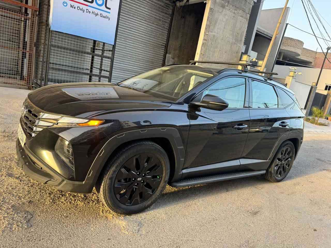 السلام عليكم …..
توسان 2023 XRT

لون اسود 

ماشية: 38الف 

مكينة : 2.5 

مواصفات XRT المعروفه فول ماعدا الفتحة متجي بيها .. ويل ودوس وسبايدرات ودعاميات يختلفن مال هاي الفئة وبلاك ادشن بلاد …. فور ويل..وصندوك كهرباء وتشغيل عن بعد ودخول ذكي وكيجات ديجتال وشاشه كبيرة وهواي مواصفات بيها 

السياره بدون حادث كفاله غرق مياء امطار خفيف 

السعر :20,000$ وبيها مجال بسيط للشراي 

مكان السيارة : بغداد 

شراي اتصل وتدلل : ***********
