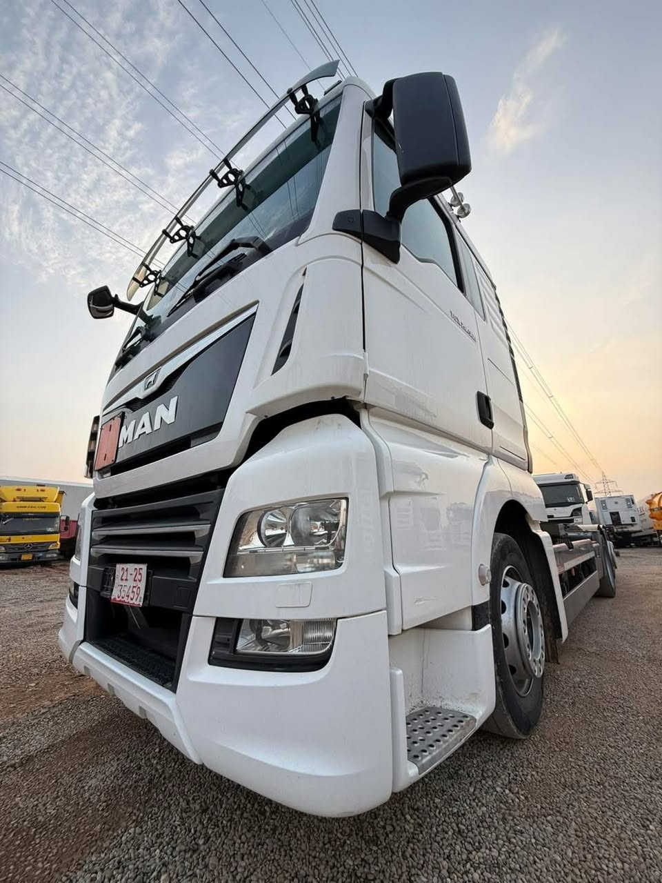 مان ٢٠١٨ مواصفات فول تبريد ريتايدر كاميره حساس ثلاجه حاكي كاميره بل صفحه سكن ٧٥٧ الف ماشي بل مفيس مجل سحال دبل تاير سياره جديد اخت زيرو 
*********** 
***********
