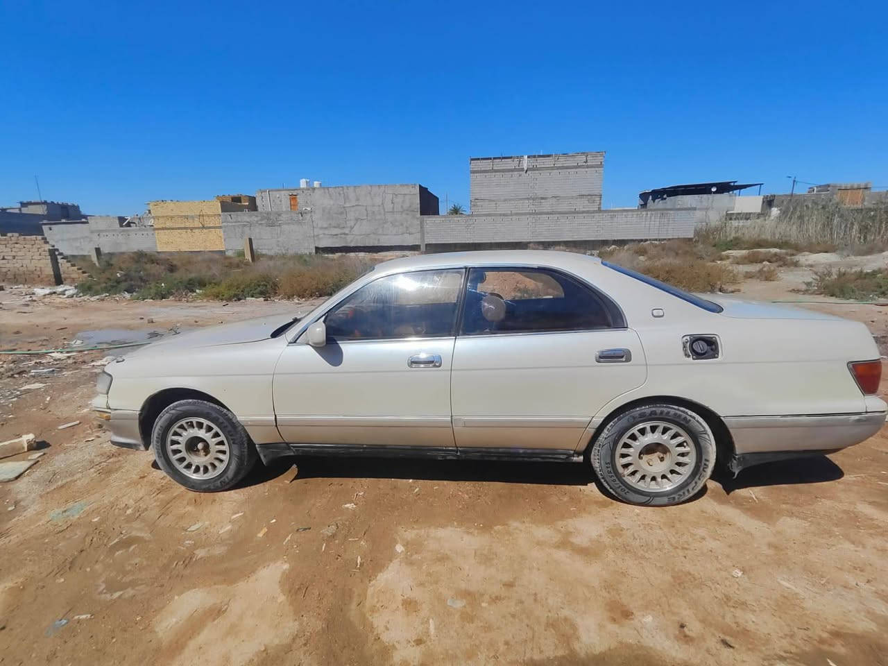 سلام عليكم بطه للبيع مكفوله كصه ونقل وضربه محرك كير تبريد كهربائيات جاهزه
تخم تاير جديد موديل 93 السنويه 2030
رقم نجف مكان السياره بصره ابي الخصيب
*********** واتساب وانه بالخدمه
