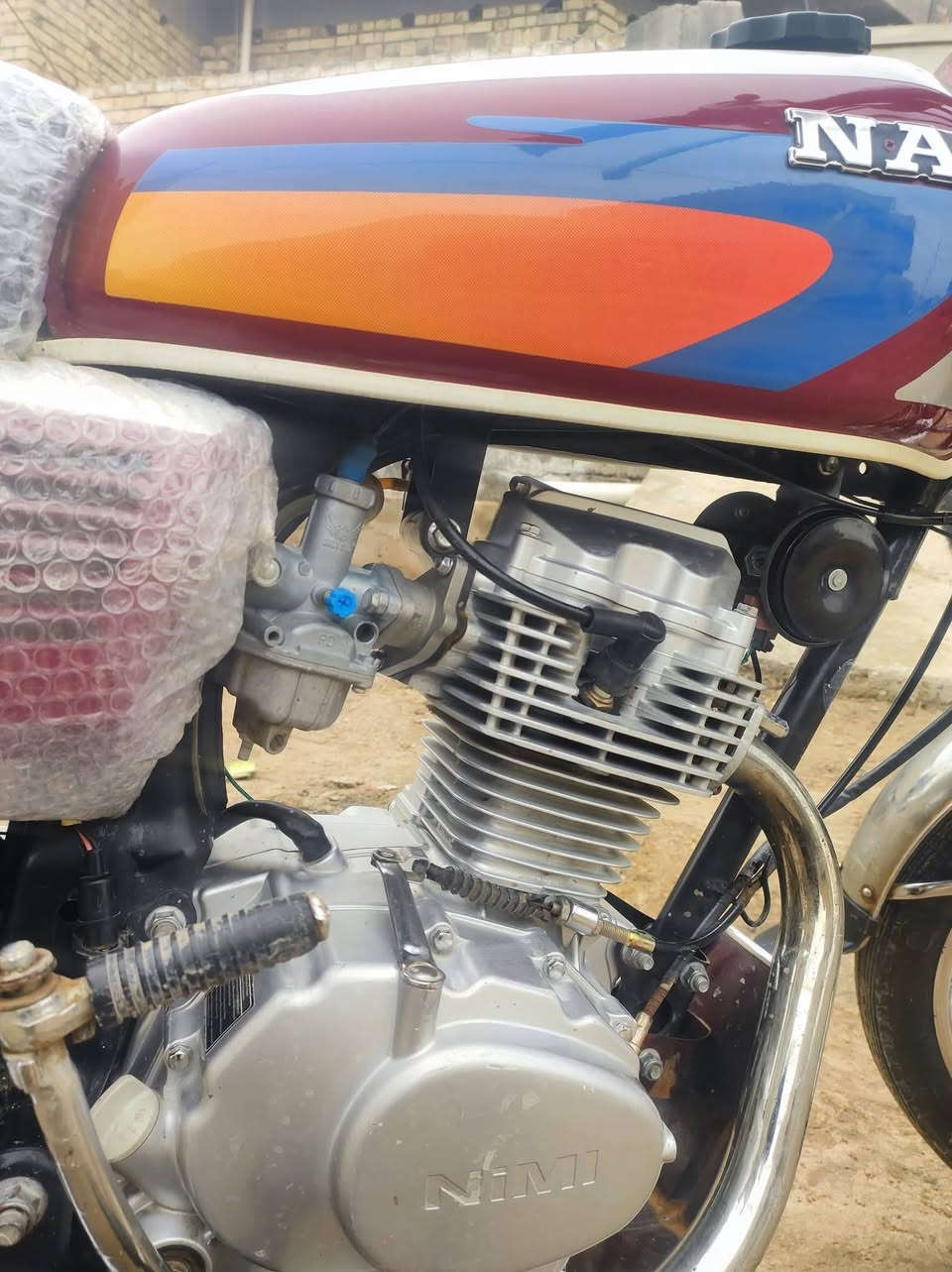 سلام عليكم دراجه للبيع نامه مديل 2024 اوراق اي نقص ما بيه بس اشاير ربط ما مفتوحه دراجه ما متعوبه مكفوله كفاله عامه مكان الديوانية قضاء السنية للسعر والاستفسار اتصل على الرقم ***********
