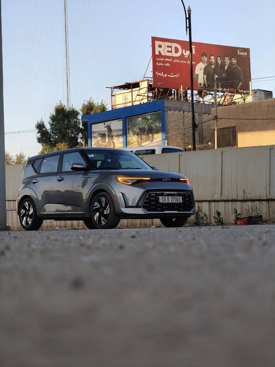 السلام عليكم
كيا صول موديل 2023 للبيع فول الفول 1/1 جي تي لاين 
مرقم بابل باسمي
مواصفات السيارة
-بصمة تشغيل عن بعد
-فتحة سقف
-رادار امامي خلفي 
-كشنات جلد
-كيجات الكتروني
-رادار بل مري
-هاند بريك بصمة
-كشنات كهرباء 
-قيادة ذاتية 
-كشنات تدفئة
-شاشة كبيرة 
-شاحن واير ليس
-تبريد بيانو شاشة
-نضام الصوت harman/kardon 11سماعة
-وضعيات قيادة SPORT 
                             NORMAL
-محرك دوش 
-ويل حجم 18 جي تي

حادث جاملغ جهة السايق و بارد بسيط بالباب 
مكانها حلة بابل
الرقم ***********
رقم واتساب فقط ***********
للاستفسار الاتصال على رقم الواتساب
