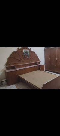 غرفة نوم • للبيع