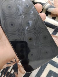 نوت ٨ برو • ١٢٨ جيجا • كسر بالظهر