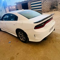 جارجر ٢٠١٦ اصل ماشيه ٩٥ بدون ضربه وارد امريكي استخدام شخصي السعر ٢٠٠ و...