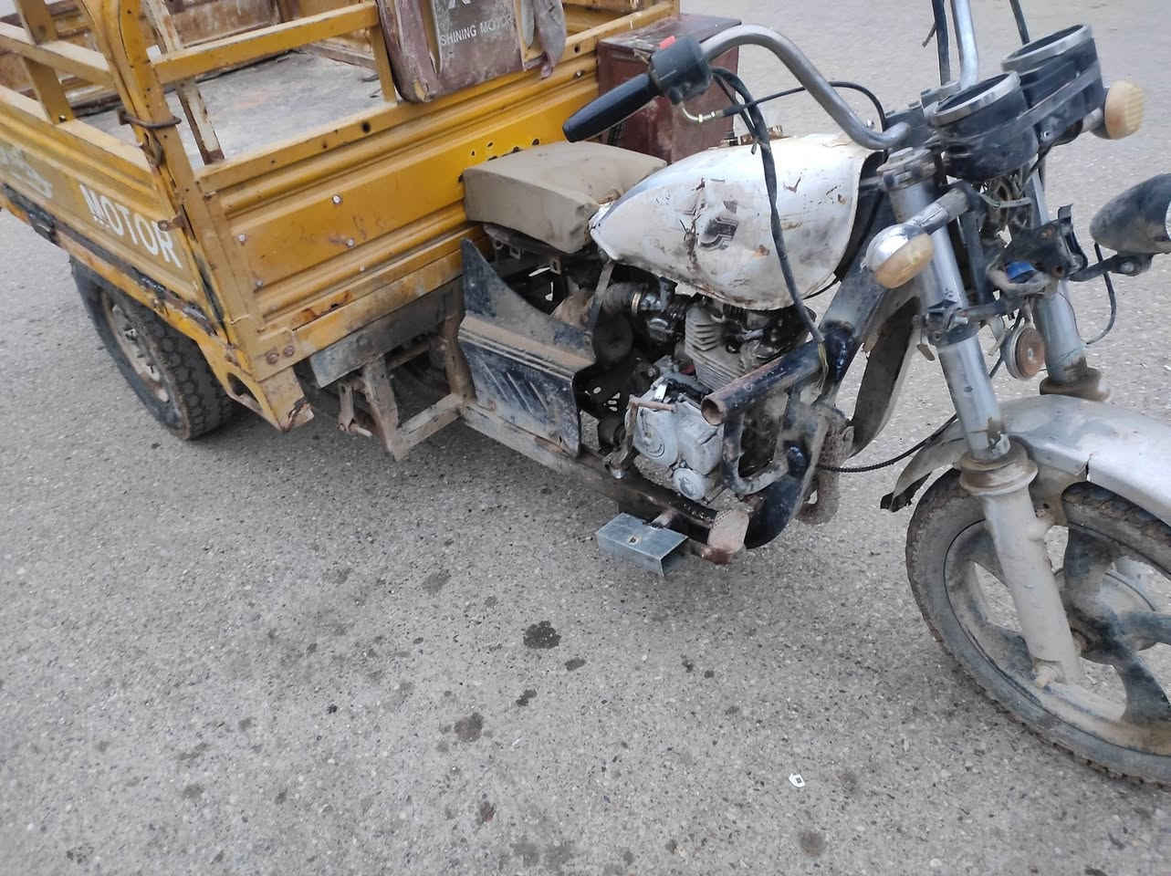 ستوته ام الطير موديل 17 اوراق كامله شاصي والركبه جدد ستوته تريد ترتيبات بصيطه مكان بعقوبه تحرير السعر 550.  *********** مكلف بنشر
