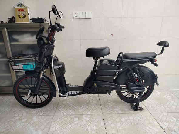 مانتۆڕ شحن ٥ پاتری حەجم ۲۰ ماڕکەی هایس هەمو شتی بە شەرتە نرخی ۲۹۰ هەزار *********** هەولێر أربيل
