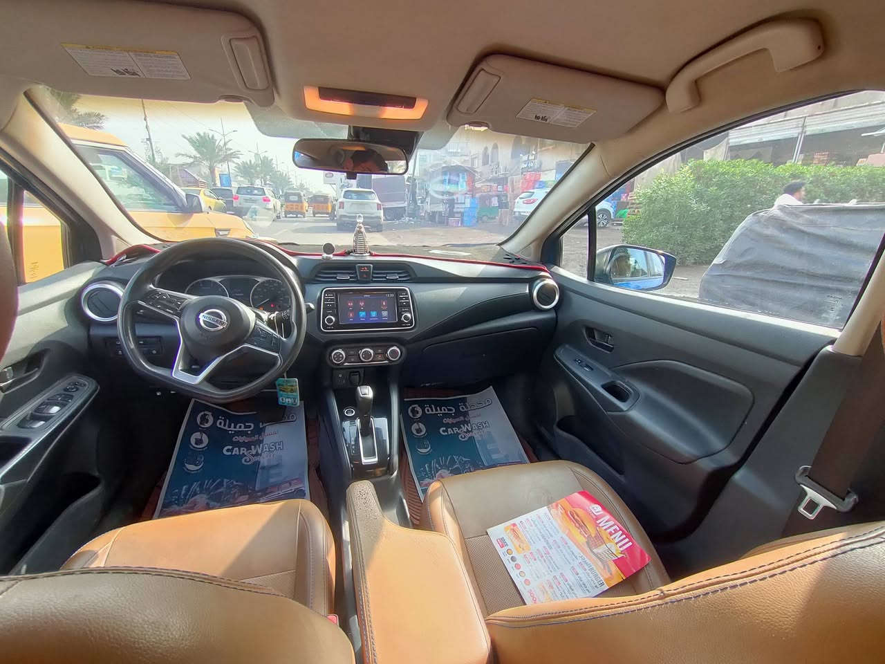 نيسان فيرسا 2020 
وارد امريكي 
محرك 1600
مواصفاتها معروفة 
بيها 5 قطع حار( البعض منهن رصعات صبغتهن للجمالية)  
سعرها 100
التواصل شريحة او واتس 
***********
