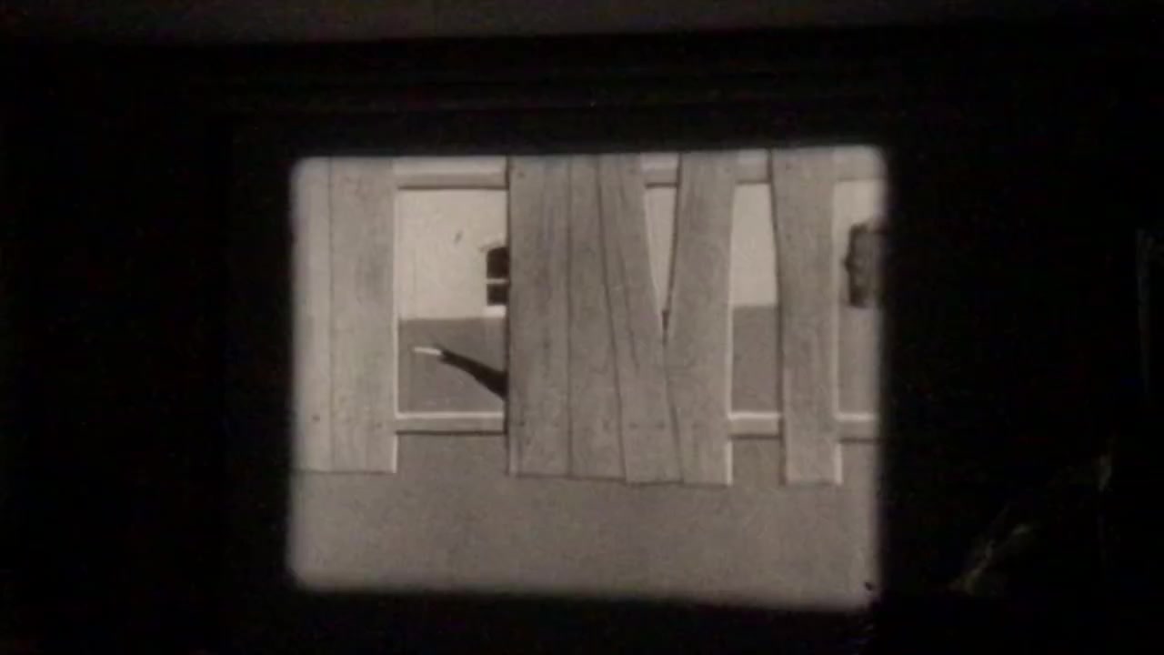 للبيع:
 (٣)بكرات افلام كارتون سينمائي سوبر ٨ملم صامت أسود وابيض.
السعر: (٤٥) ألف نهايته قفل قفل 
يوجد توصيل الى كافة المحافظات


**إذا كنت صاحب هذا الإعلان وتريد حذفه لأي سبب، رجاءا أرسل رسالة إلى الدعم الفني**