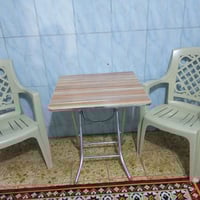 ميز طعام • 2 كراسي