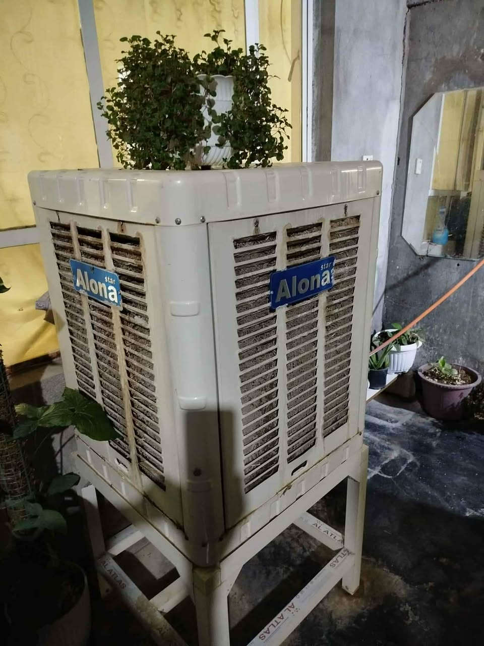 بوفرروشتن بی عەیبە یەک سال بەکارهینراوە نرخی 85هەزاروتوزی معامەلە


**إذا كنت صاحب هذا الإعلان وتريد حذفه لأي سبب، رجاءا أرسل رسالة إلى الدعم الفني**