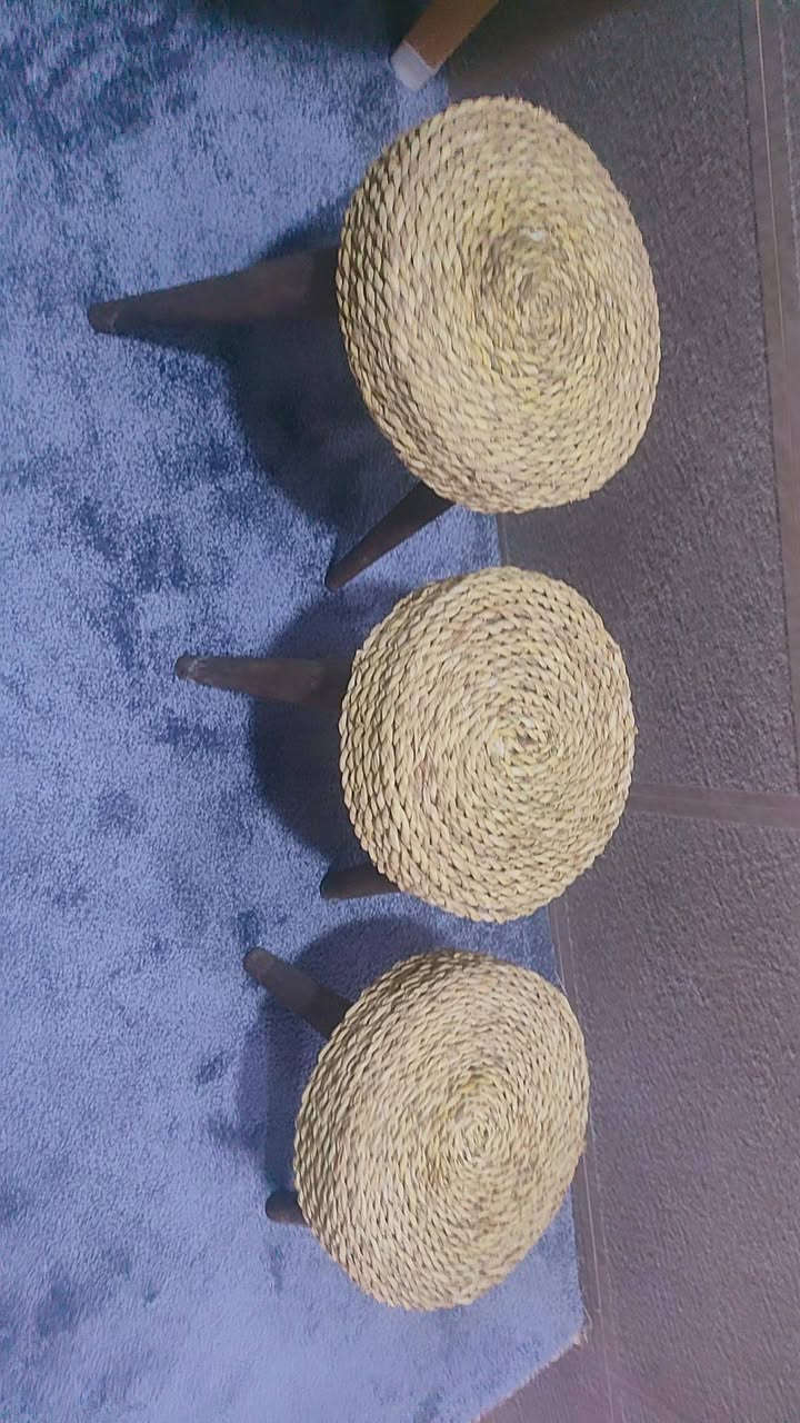 السلام عليكم أغراض للبيع
طبلات عدد3 سعرهن 10 الف

الميز الأبيض 10 الف

سندانة متدلي 15 الف 

عربانةسندانة 10

كربلاء 

*********** وات
