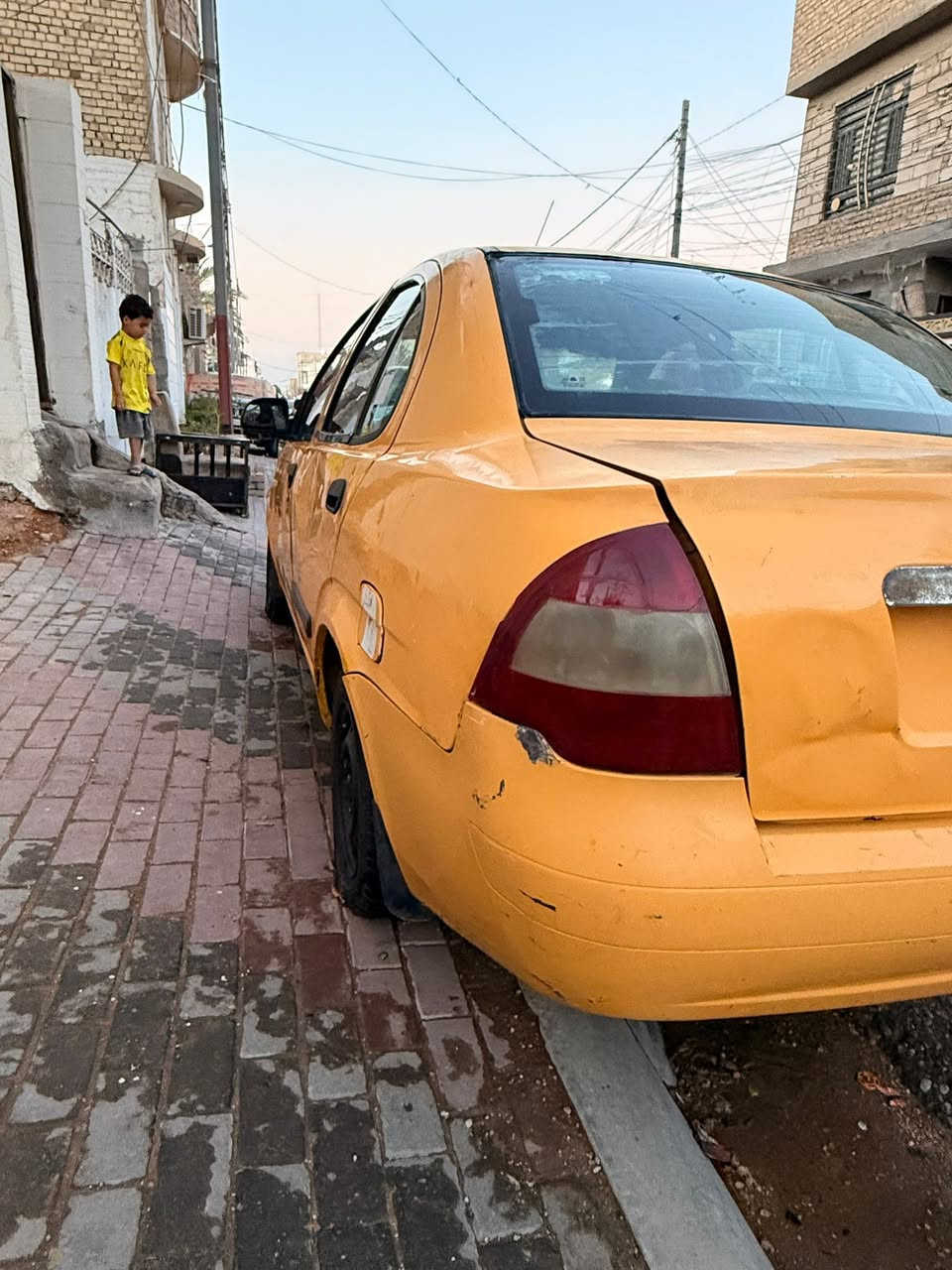 سلام عليكم طيبه مديل ١٥هيئه وغرامه مصفره رقم بغداد تحويل ثاني يوم كير محرك مكفولات برانكيت مكفول سعر ٣٣ وبيها مجال رقم ***********
