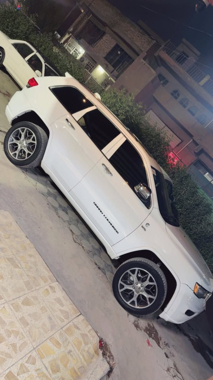 سلام عليكم ؟ بيع مستعجل2020
1
عدد المسافات (58)
جيب فئة:    اوفر لاند 
موديل:     2020
مكينة:     V6 3.6
امريكي سياره

السعر : 265$  وبيه مجااال 

اتصال : ***********

المواصفــات  1/1
بصمه
جكات 
بانورامـــا
رادار جانبـي نقطة عميـاء رادار خلفي امامي
كشن حار بارد - كشنات الخلفية هيتـر
كشنات جلد اسود
ستيرن هيتـر + كهرباء
نظام توقف اوتـو ستوب
حساسـات امامي خلفي
صندوك كهربائـي
سماعات سستم صـوت
دمام بالصنـدوك
بصمة و تشغيل عن بعـد
كيج الكترونـي
نظام متعدد اوتو للطرق
مري قلاب وشفط

بغداد
