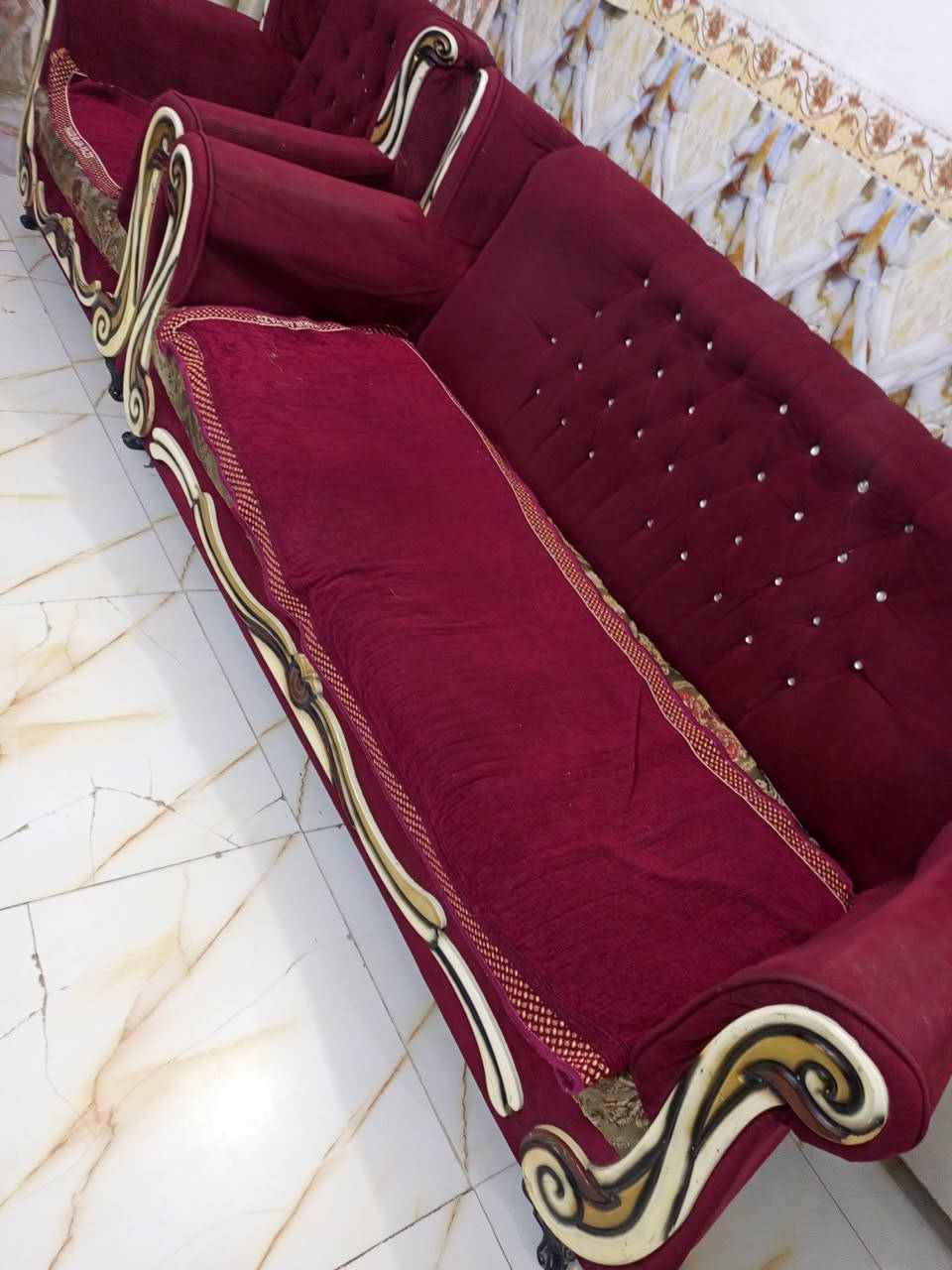 سلام عليكم تخم للبيع كدام عينك نضيف زين بغداد مدينه الصدر *********** رقمي
