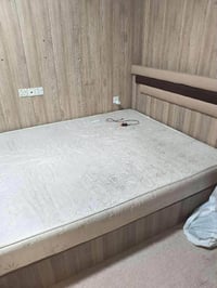 كانی گۆمە • طقم سرير • ٢ كومود