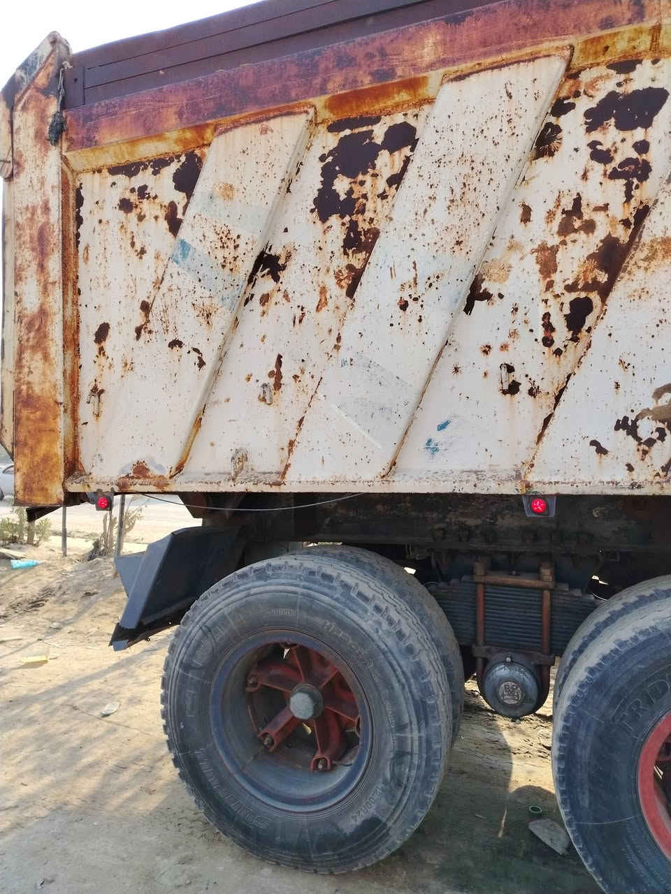 للبيع عربانه المانيه بلاديه براد 16 تخم تاير جديد شاصي مكفول مكانه نجف السعر /130 / ***********
