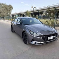 النتره للبيع هايبرد  موديل 23   ماشيه 15 الف مواصفات بلو  لون سمنتي دخ...