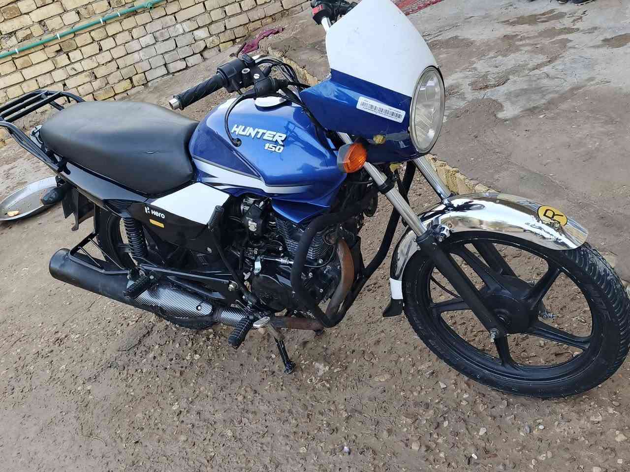 سلام عليكم هيرو موديل  20 اوراق للبيع كفاله عامه دراجه خير من الله ماناقصها شي مكفوله كهربائية وباقي تفاصيل مكاني كوت *********** السعر (1300) وبيها مجال للطيبين
