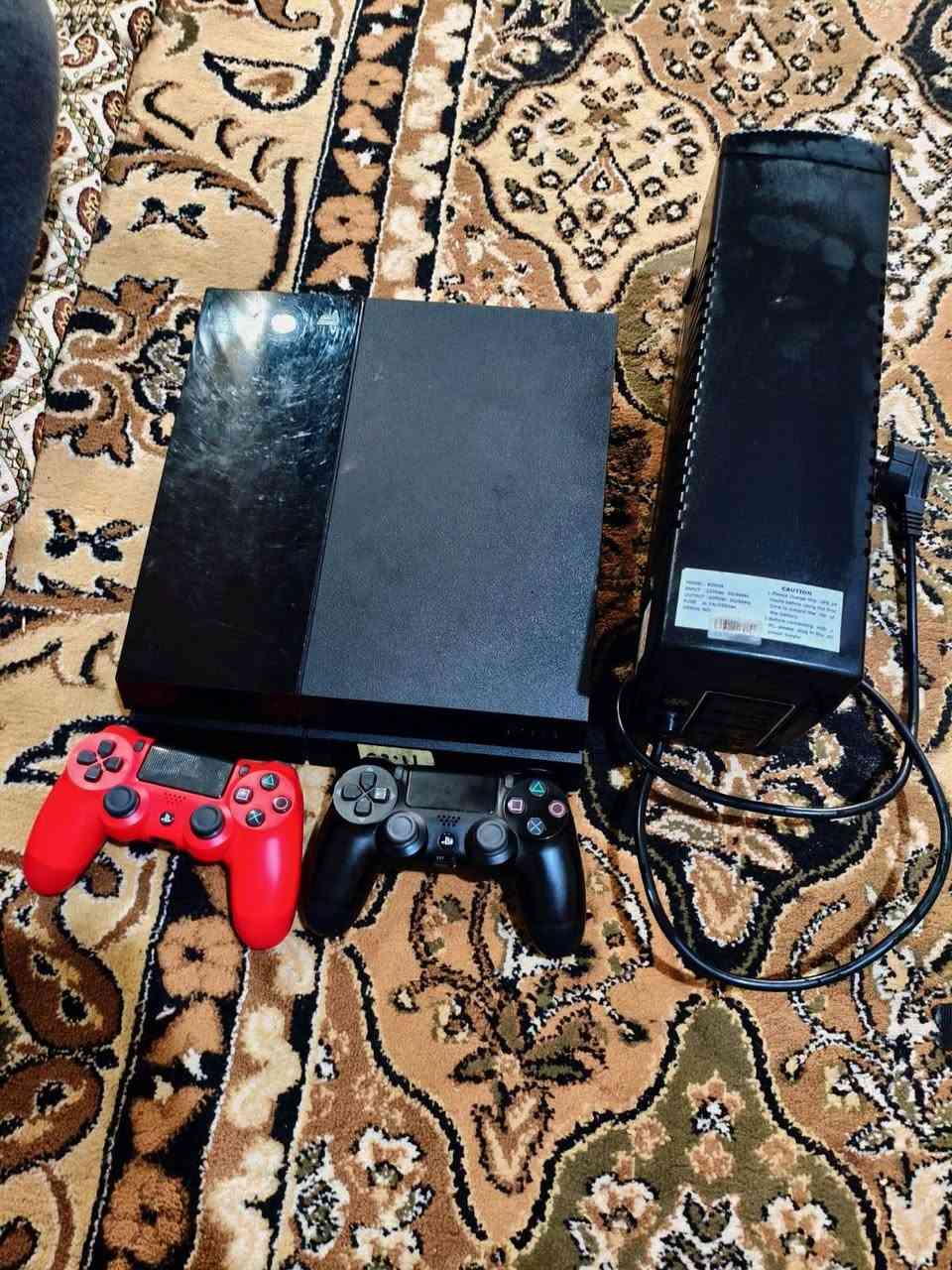 يوجد بلي 4 نضام 11ناضافه فوول 100٪معه معدات كامله وجوستك اثنين استفسار خاص او عله رقم ***********
