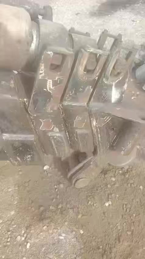 كرين بس جهاز (12 طن ) (3سلايت) {كسر.  يسره}
رقم ***********
اتصل +وتساب
