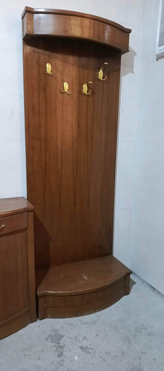 غرفه اخشاب تزكام بيها بعض الملاحظات التواصل ع الخاص السعر 400


**إذا كنت صاحب هذا الإعلان وتريد حذفه لأي سبب، رجاءا أرسل رسالة إلى الدعم الفني**