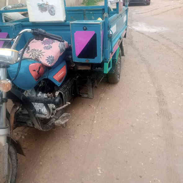 سوتوته للبيع موديل 20 مكينه 25 السعر 1800 وبيها مجال للتوصيل المكان بابل الرقم ***********
